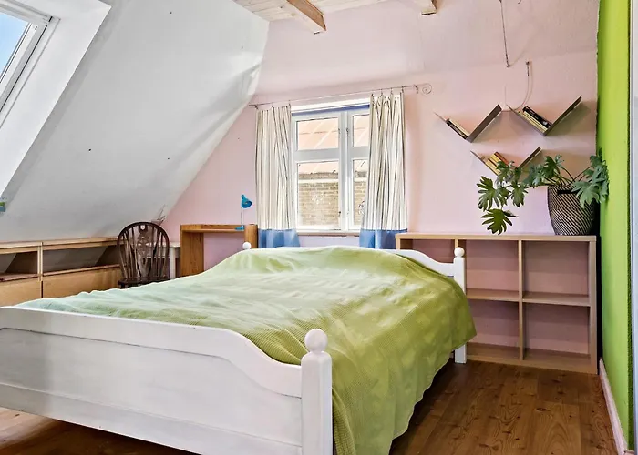 בית נופש Cozy In With Kitchen Sønderborg